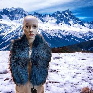 Linda Richards Genuine Raccoon Fur Clip